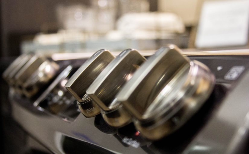 Co zrobić, kiedy urządzenia AGD ulegają awarii – lodówka przestaje chłodzić, pralka przecieka?